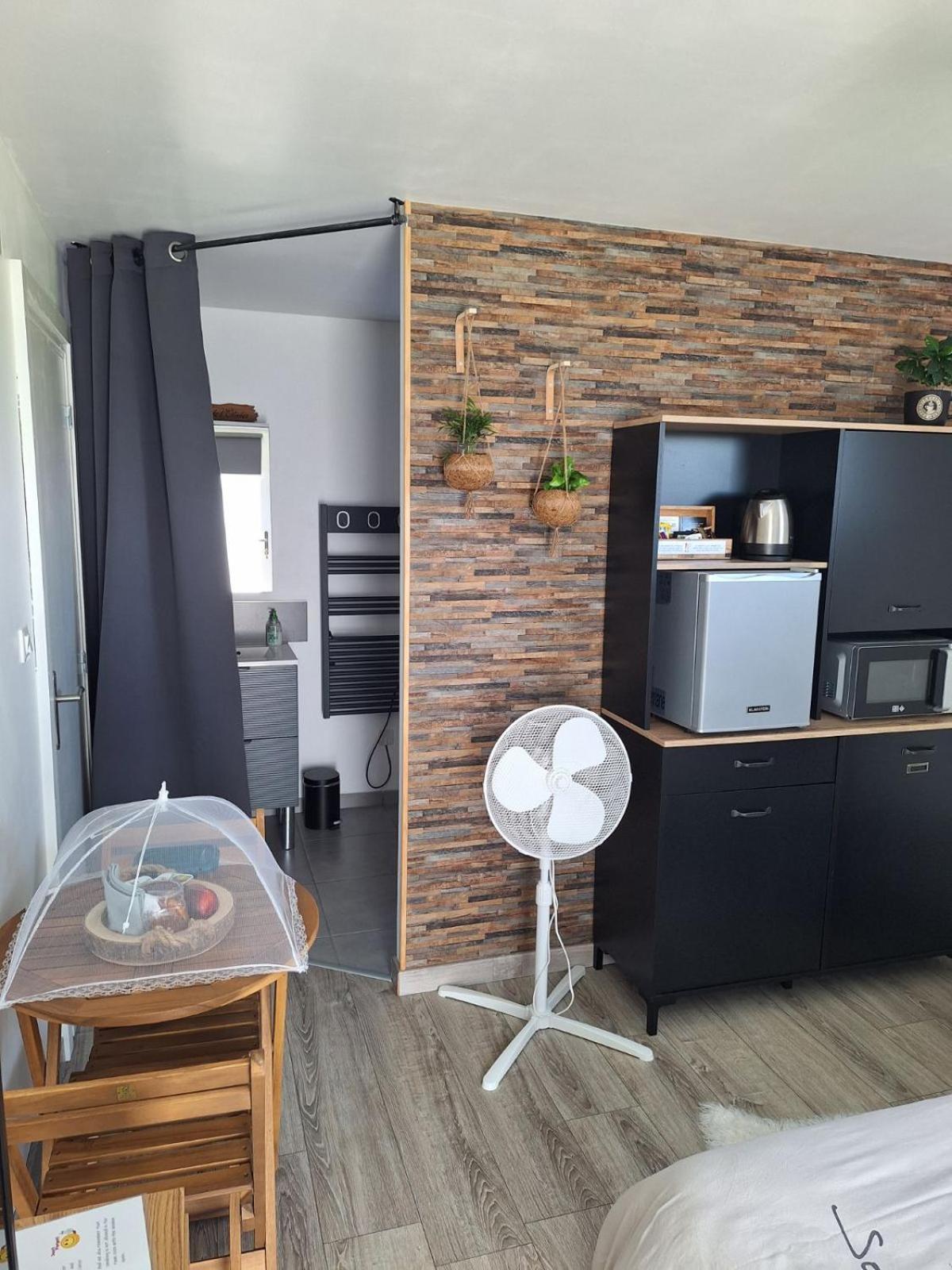 La Seve De L'Olivier Bed & Breakfast Amblans-et-Velotte Bagian luar foto